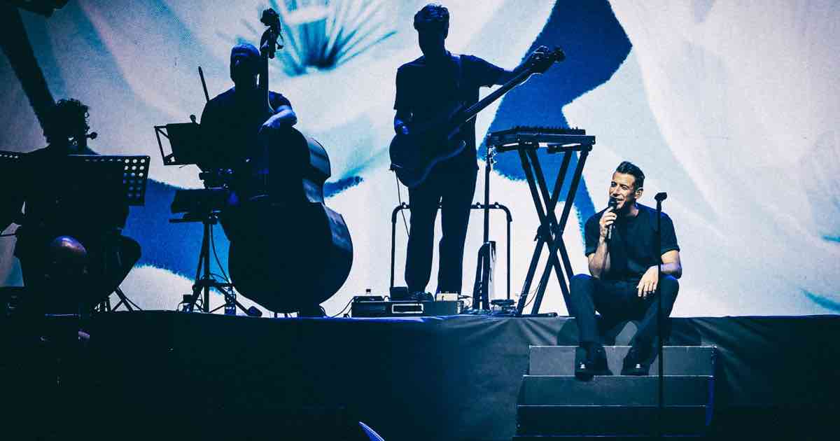 Francesco Gabbani, uno show tra passato e futuro – RECENSIONE CONCERTO