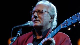 Chi era Enzo Jannacci? La biografia di Recensiamo Musica