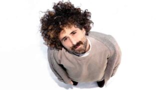 Gio Evan svela le date del tour teatrale “L’affine del mondo”