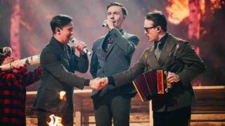 Eurovision 2025, in scena la Svezia grande favorita con “Bara Bada Bastu” dei Kaj