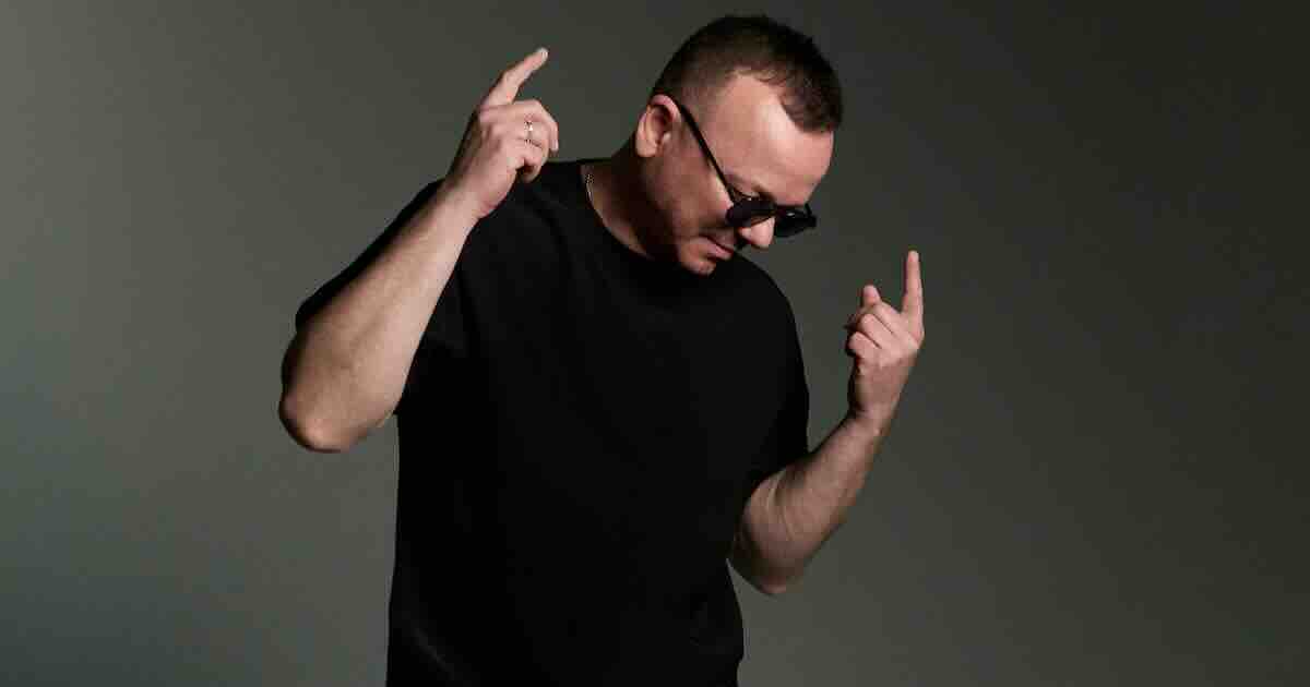 Gigi D’Alessio Rosa e lacrime