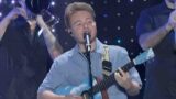 Primo Maggio Roma 2025, Alfa canta: “Bellissima”, “Vai!” e “Il filo rosso”
