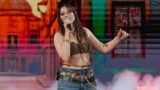 Sarah Toscano presenta in anteprima ad Amici il singolo “Taki”