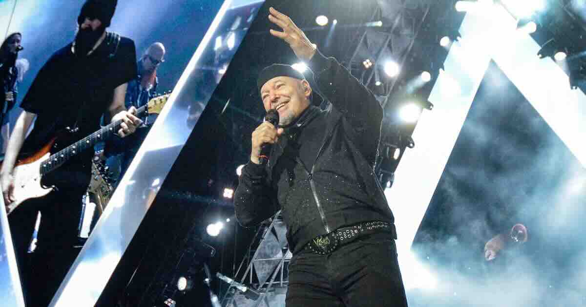 Vasco Live scaletta Napoli