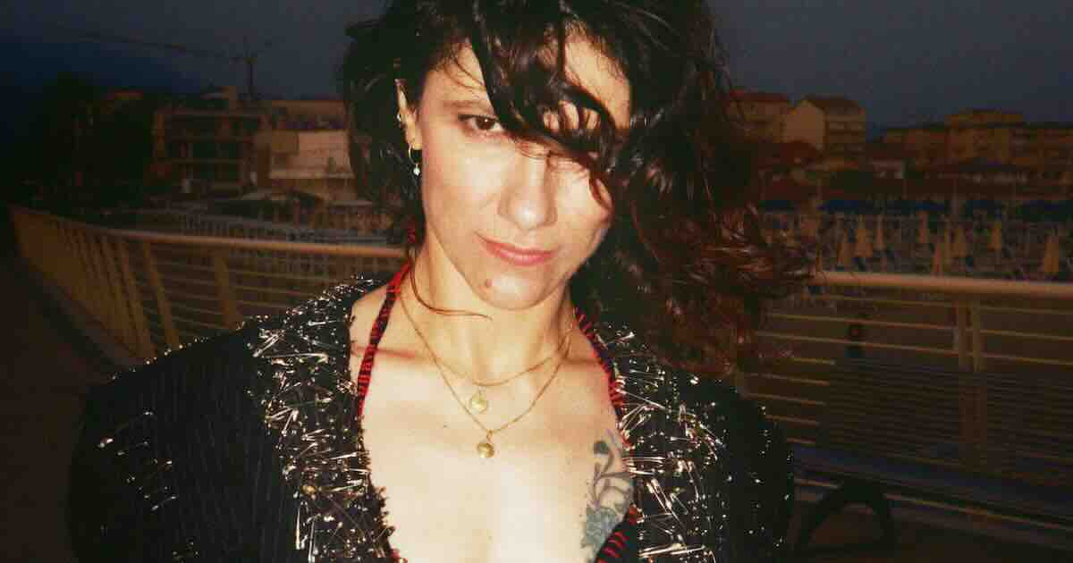 Elisa Sesso debole