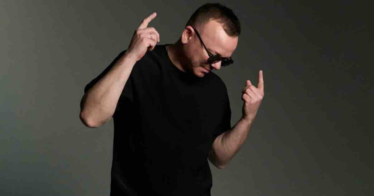 Gigi D’Alessio scaletta Napoli
