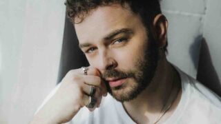 Lorenzo Fragola: “Ho vissuto, imparato e trovato un equilibrio” – INTERVISTA