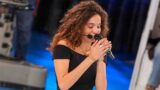 Amici 25, chi è la cantante Penelope Maria Massa? Un banco per lei