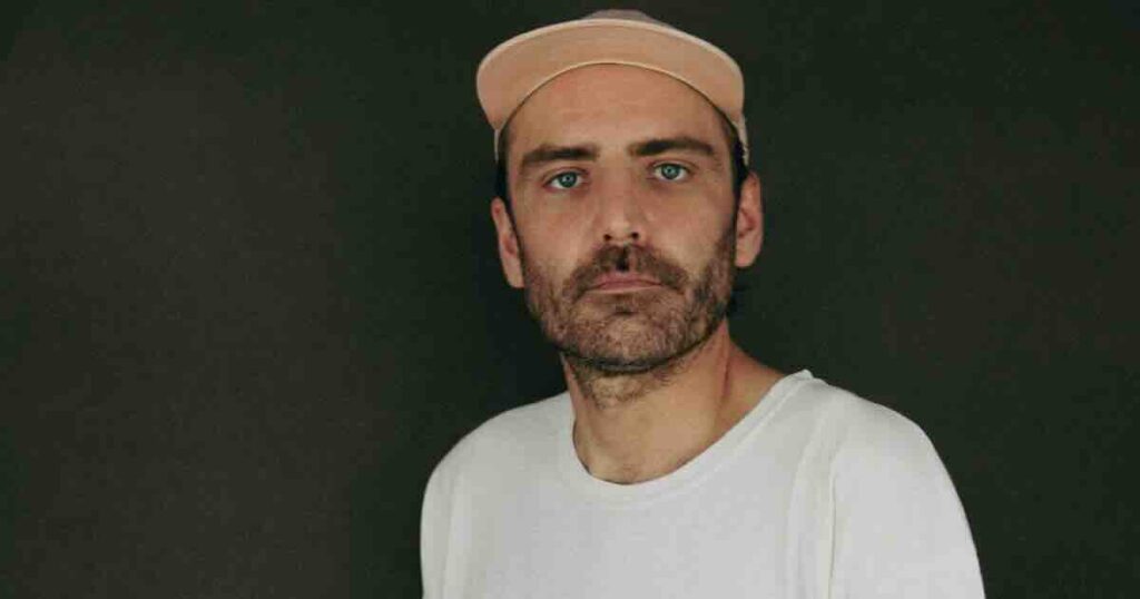 Dutch Nazari: “Ho cercato di bilanciare la mia ambizione lirica con quella musicale” – INTERVISTA