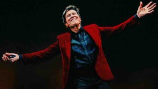 Gianni Morandi annuncia le date del “C’era un ragazzo Tour 2026″