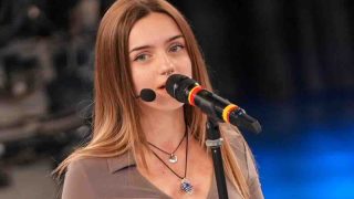 Amici 25, colpa di scena: la prima puntata del 2026 si apre con l’eliminazione di Flavia Buoncristiani