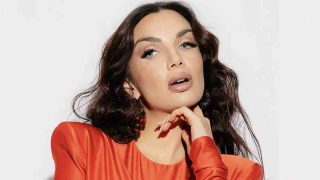 Elettra Lamborghini torna a Sanremo con “Voilà”, una festa Carrà style – RECENSIONE