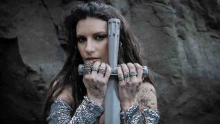 Laura Pausini spiega la scelta delle canzoni di “Io canto 2″