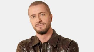 “Ora e per sempre”, Raf sceglie la nostalgia per il ritorno a Sanremo – RECENSIONE