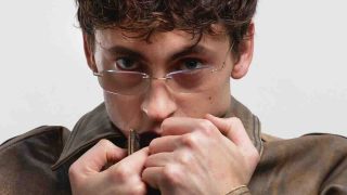 Tredici Pietro, in arrivo la versione deluxe “Non guardare + giù​”