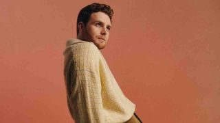 Alex Warren, il nuovo singolo si intitola “Fever Dream” 