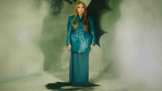 Tori Amos torna sulle scene con il singolo “Shush”