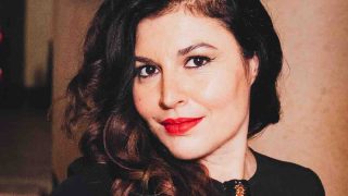 Giusy Ferreri, fuori il nuovo singolo “A due passi dal mare”