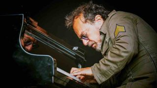 Fabrizio Grecchi: “La musica può anche essere imperfetta se arriva l’essenza” – INTERVISTA