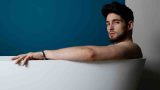 Matteo Faustini torna dopo quattro anni con “Siamo nati liberi”