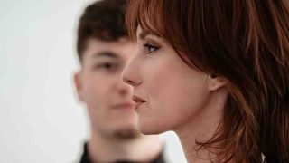 Patrizia Laquidara, il singolo “Ti saluto con la mano” con El Coco accompagna l’uscita della seconda parte di “Flòrula”
