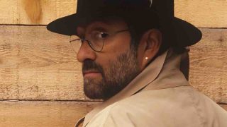 “L’anno che verrà”, svelata l’opera su Lucio Dalla con protagonista Pierdavide Carone