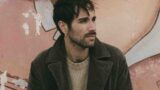 Antonio Maggio torna con il singolo “Radici” con Leo Rojas e i Sud Sound System