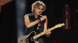 Ligabue, a tre anni dall’ultimo album di inediti arriva il singolo “Qualcosa per te”