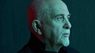 Peter Gabriel, fuori il nuovo brano “Looking for the Happy”