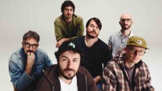 Pinguini Tattici Nucleari, annunciato il loro sesto album “Replay”